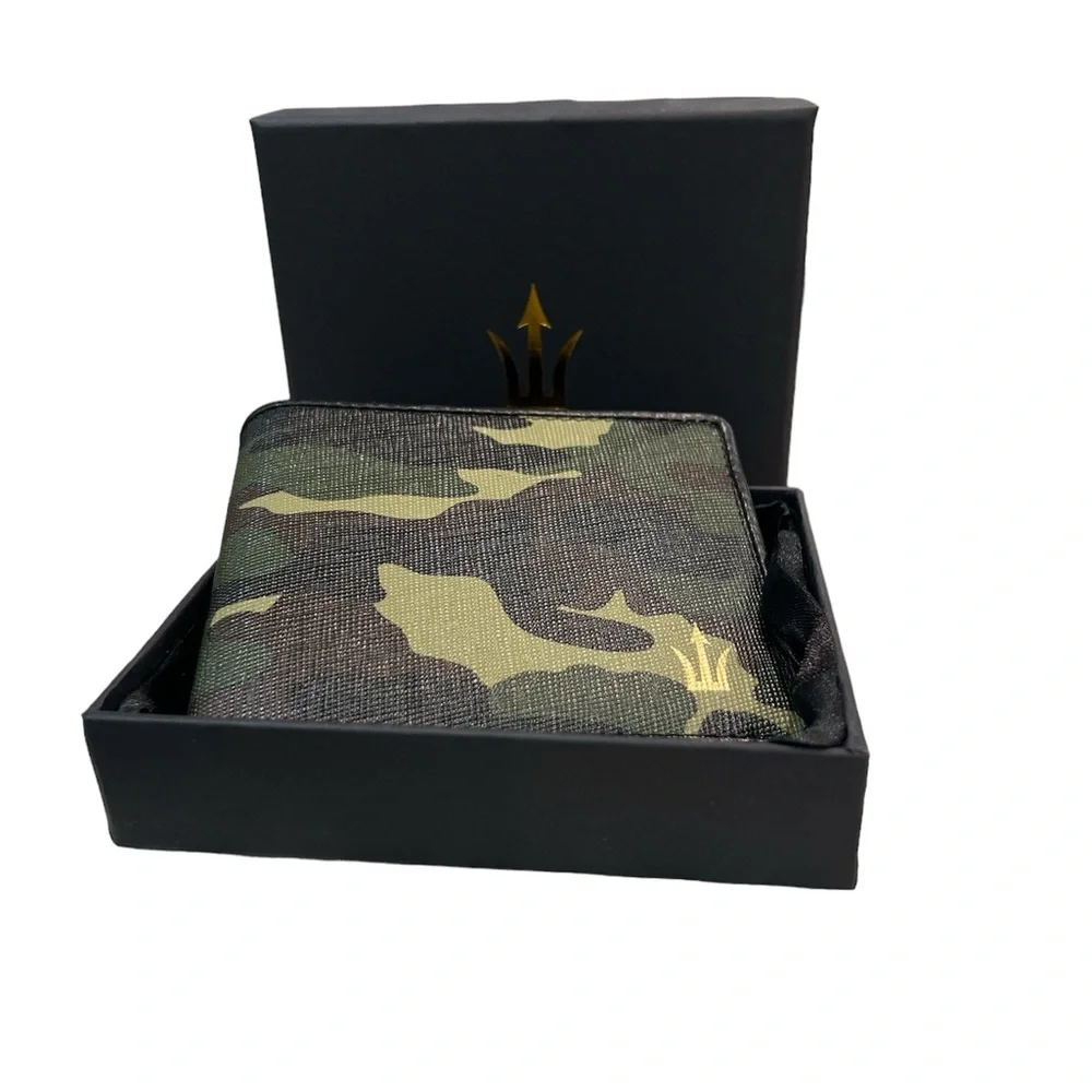 Spear Brands  Leather Camo Men’s Wallet
